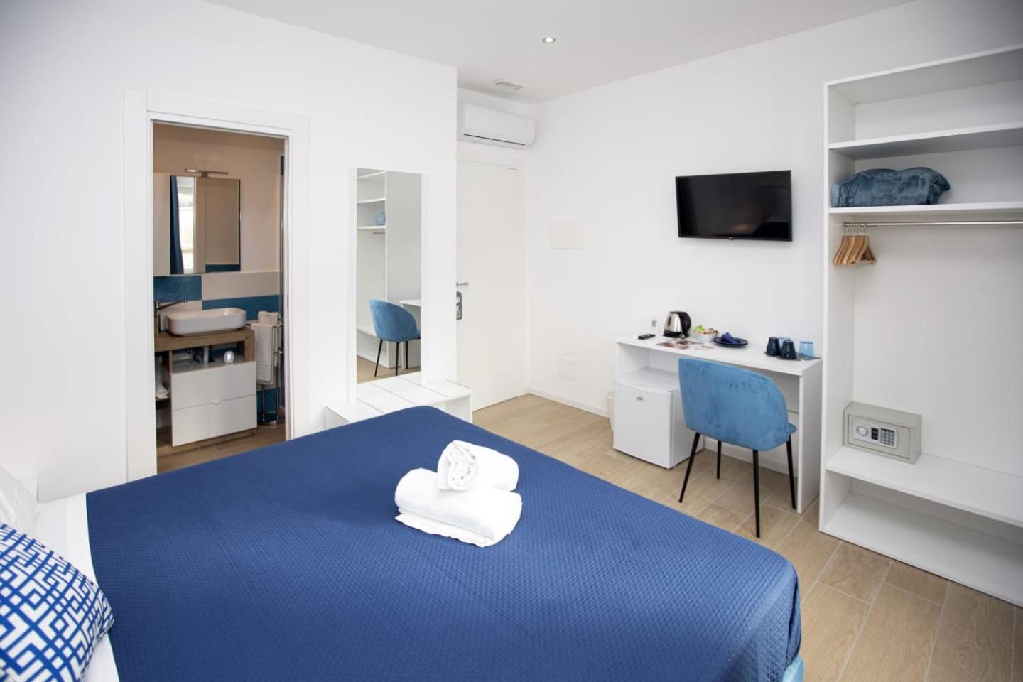 Byo Home Sorrent Zimmer foto
